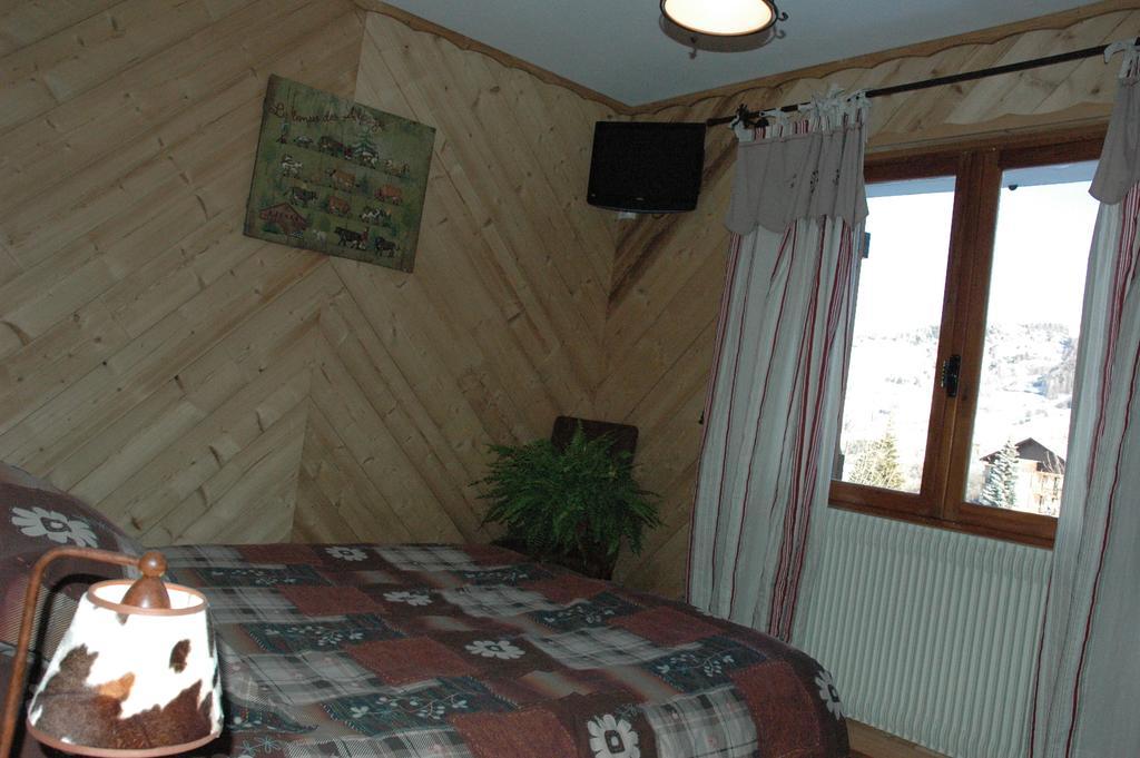 B&B Chalet La Providence Le Sauze Kamer foto