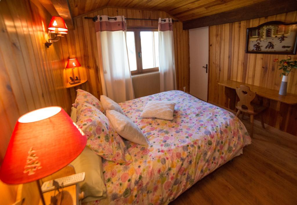 B&B Chalet La Providence Le Sauze Kamer foto